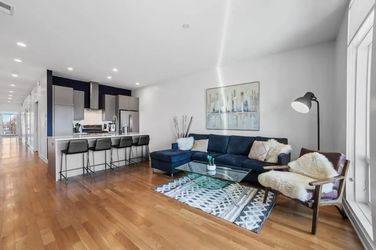 Image 3 of 4-Bedroom Luxury Home with Rooftop & Skyline Views