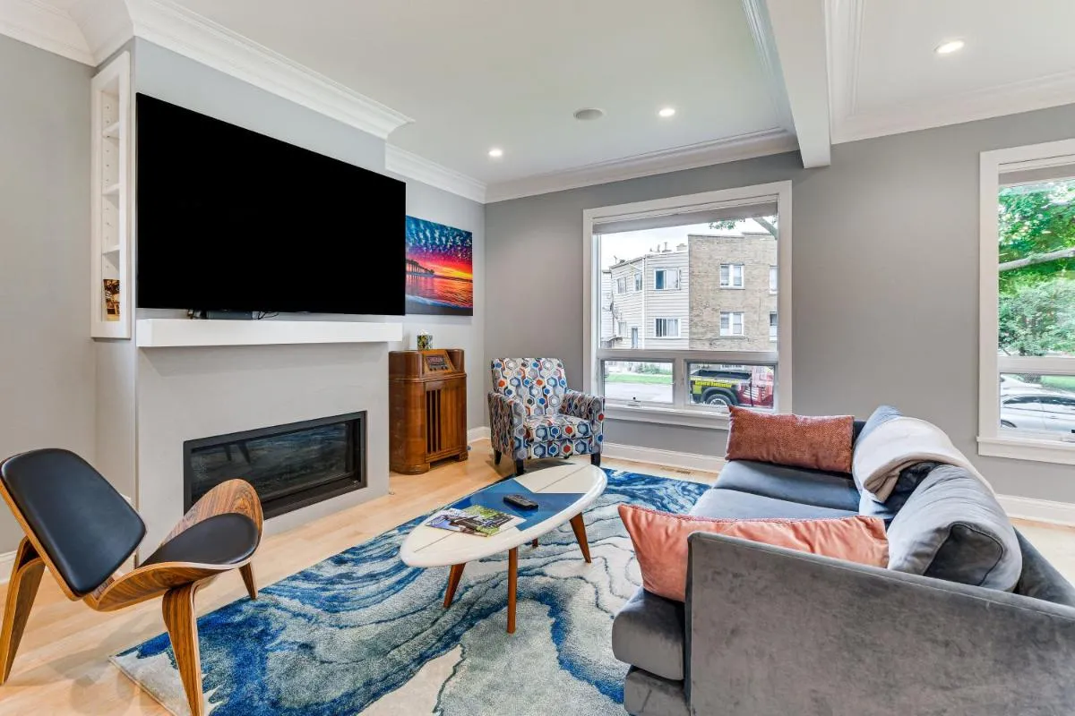 Image 4 of Awesome Chicago Home with Game Room, Deck and Yard!