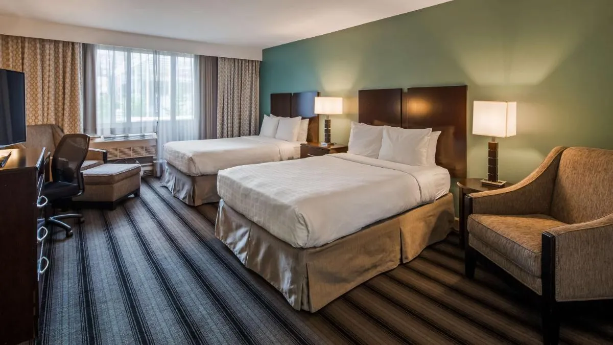 Image 2 of Best Western Chicago Downtown-River North