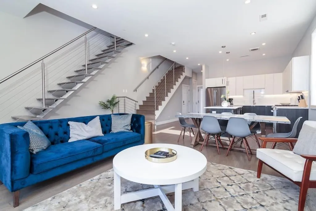 Image of Breathtaking Downtown Penthouse B – Sleeps 11