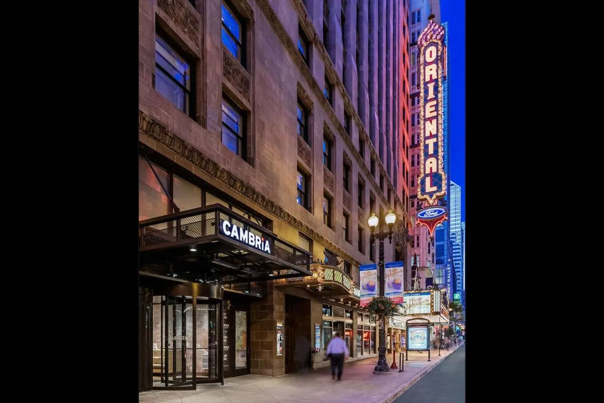 Image 5 of Cambria Hotel Chicago Loop – Theatre District
