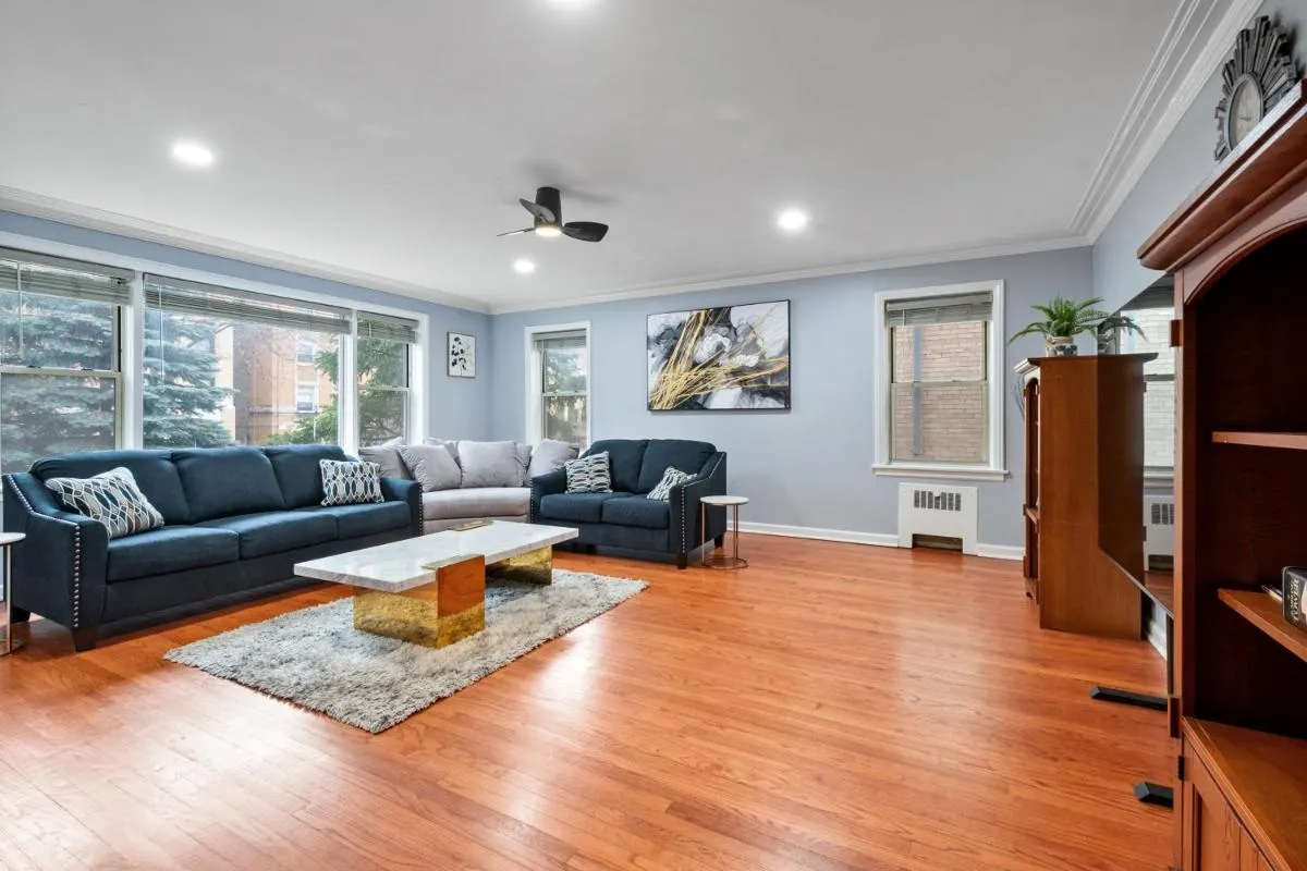 Image 4 of Chic & Spacious 3-Bedroom Condo-Just 10 Minutes from Downtown Chicago