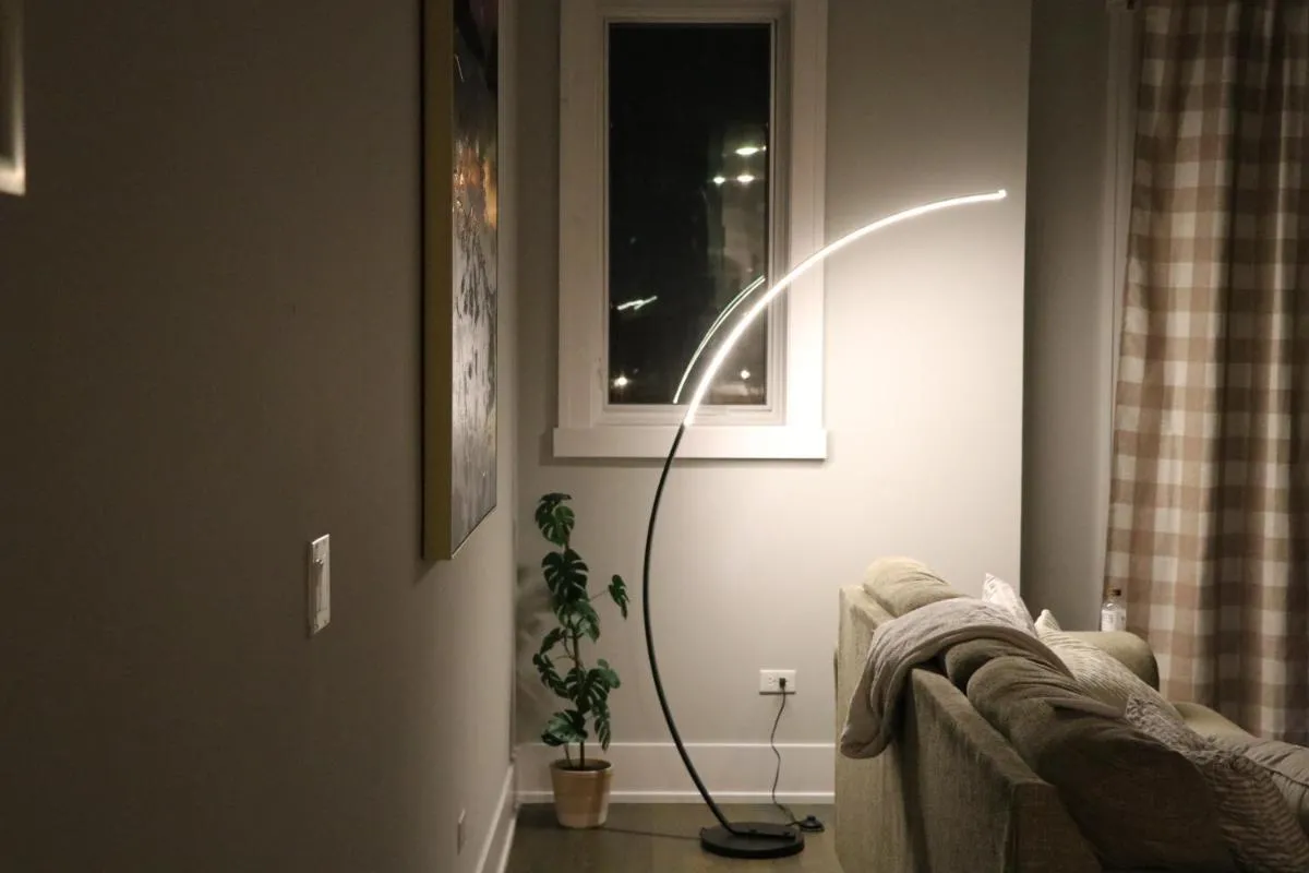 Image 3 of Chicago Exquisite Haven 2bed 2bath Near Downtown and United Center
