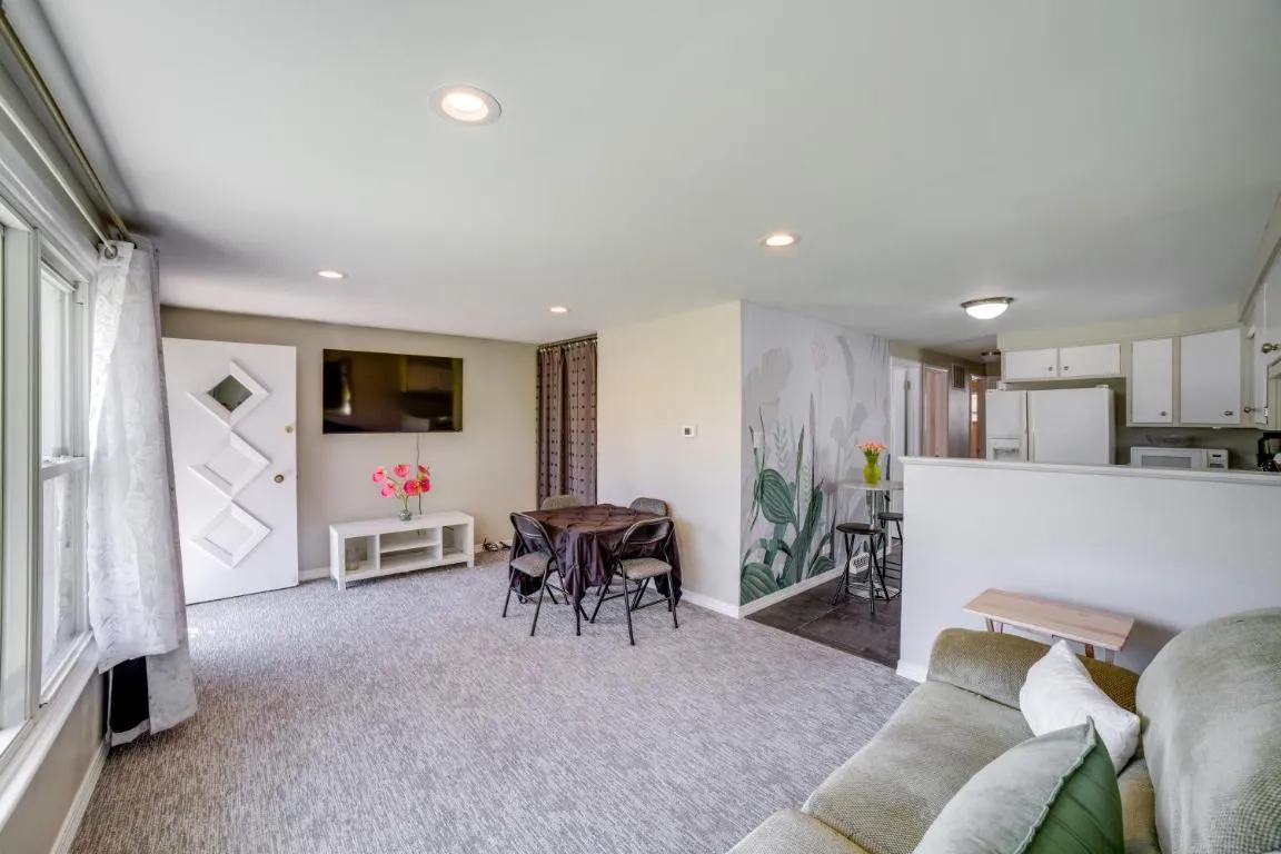Image of Chicago Home Near Navy Pier and Shedd Aquarium!