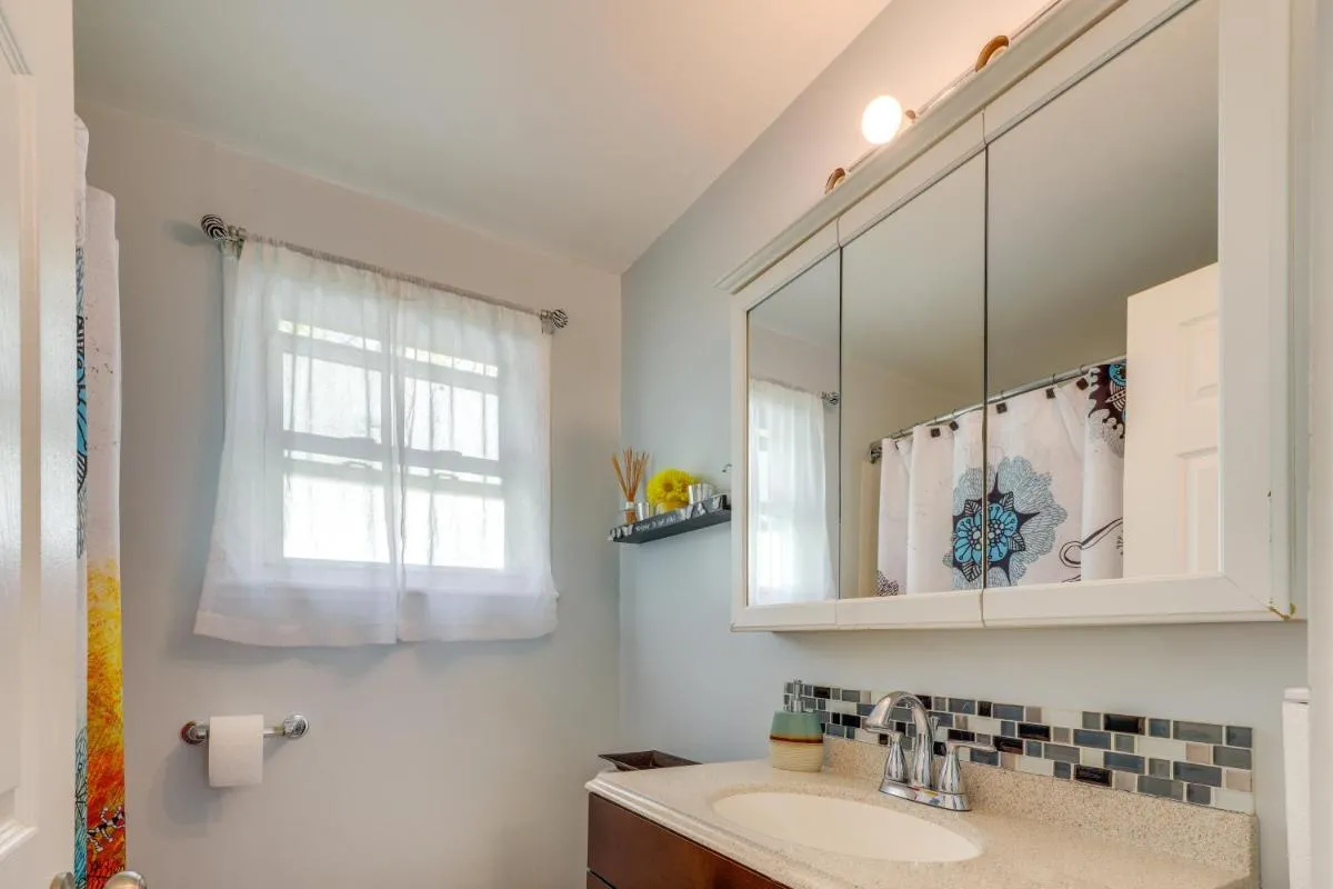 Image 2 of Chicago Home Near Navy Pier and Shedd Aquarium!