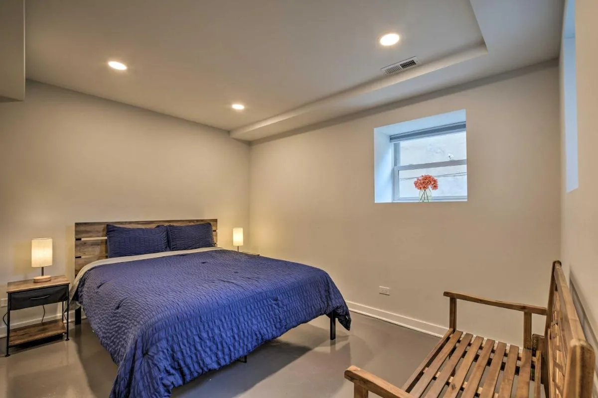 Image 6 of Chicago Vacation Rental Near Lake Michigan!