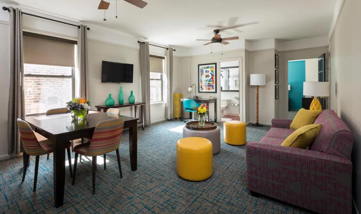 Image 4 of City Suites Hotel
