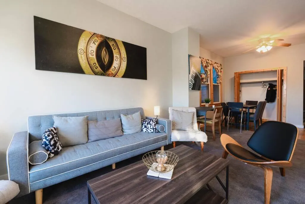 Image 3 of Cityscape Retreat 3BR Haven with Free Parking