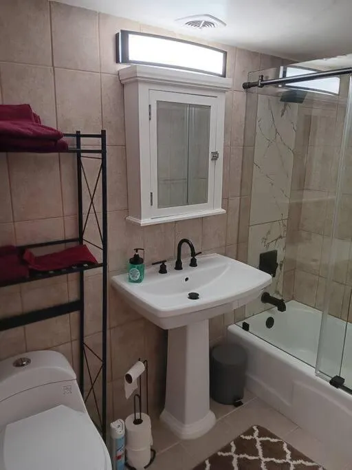 Image 6 of Condo Apartment Near Midway Airport