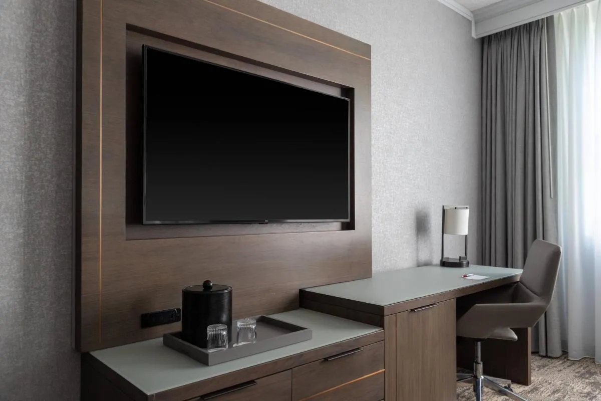 Image 3 of Courtyard by Marriott Chicago at Medical District-UIC