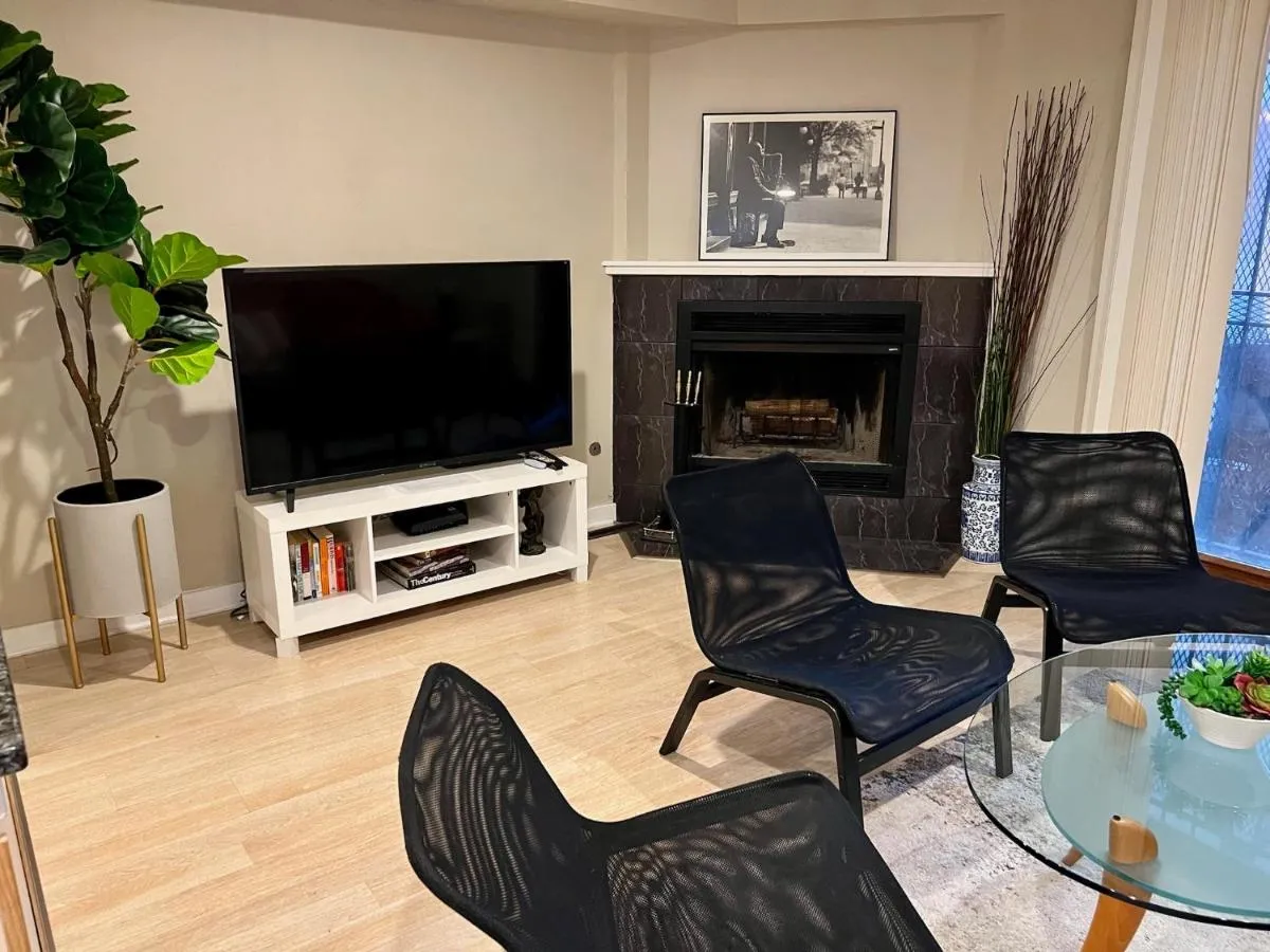 Image 2 of Couture Themed 3 Bedroom in Prime Spot with Patio, Parking, Fireplace, Pets Welcome