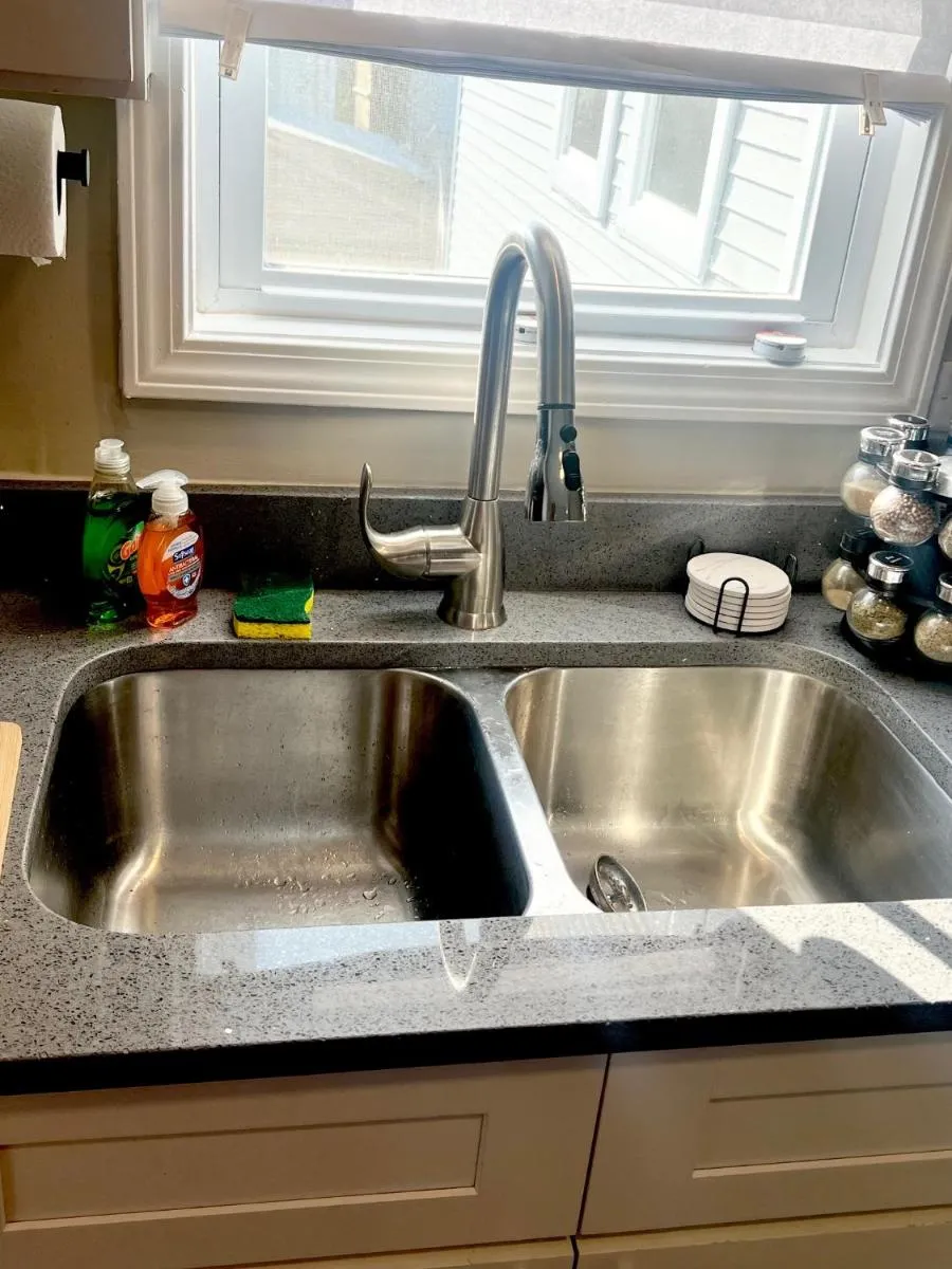 Image 4 of Cozy Apartment 10 mins to Midway Airport & Downtown