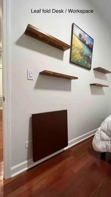 Image 4 of Cozy Chicago Apartment next to the River
