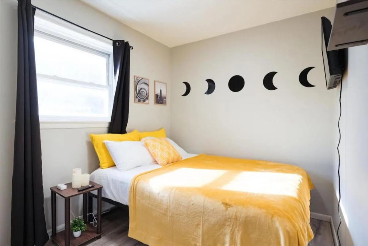 Image 1 of Cute Apartment 2 bedrooms – 12 Min from Downtown Chicagi
