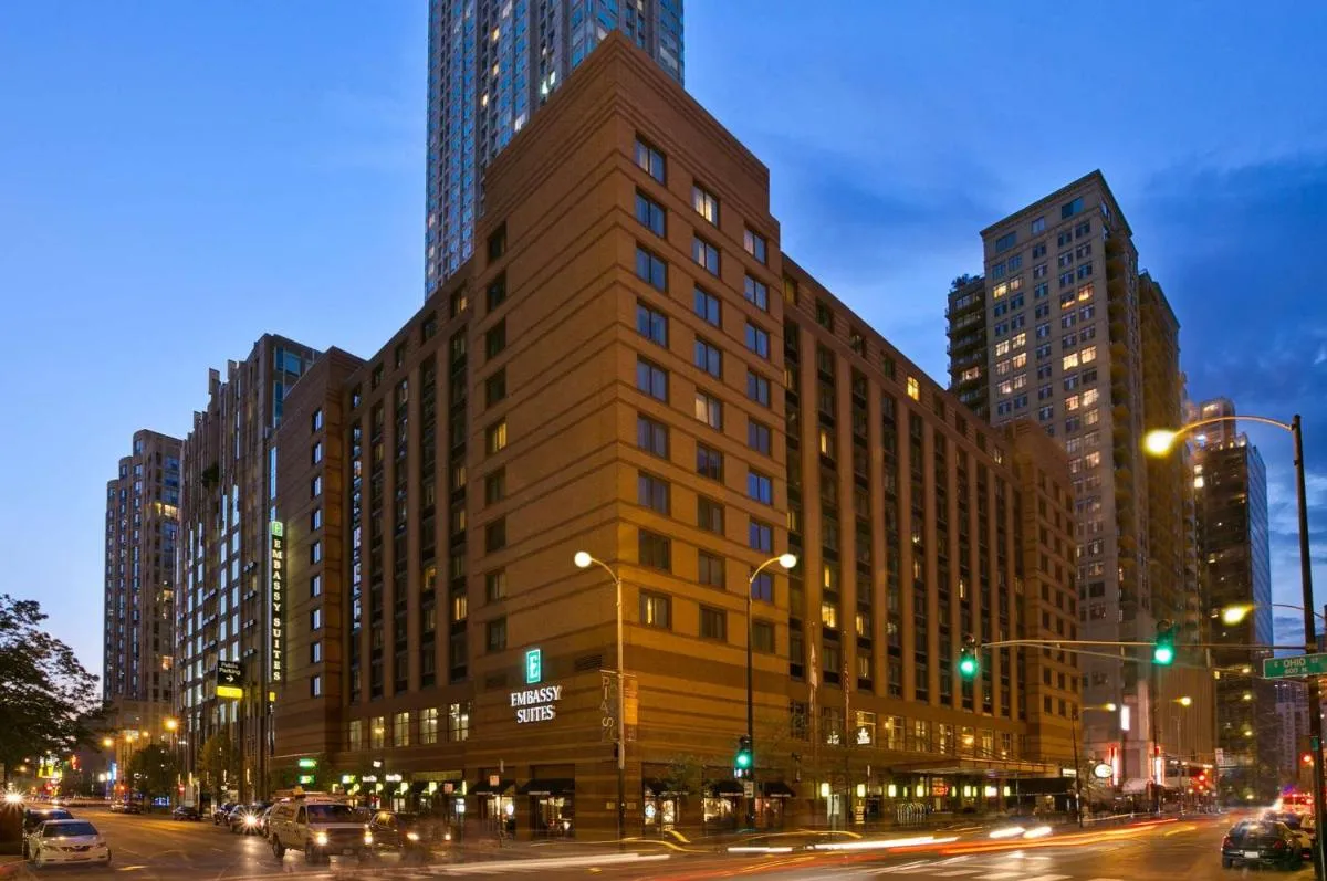 Image 6 of Embassy Suites Chicago – Downtown River North