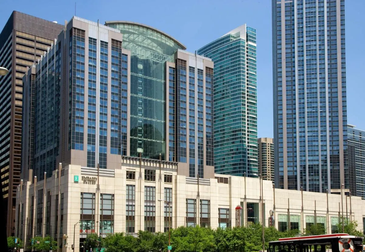 Image 3 of Embassy Suites by Hilton Chicago Downtown Magnificent Mile