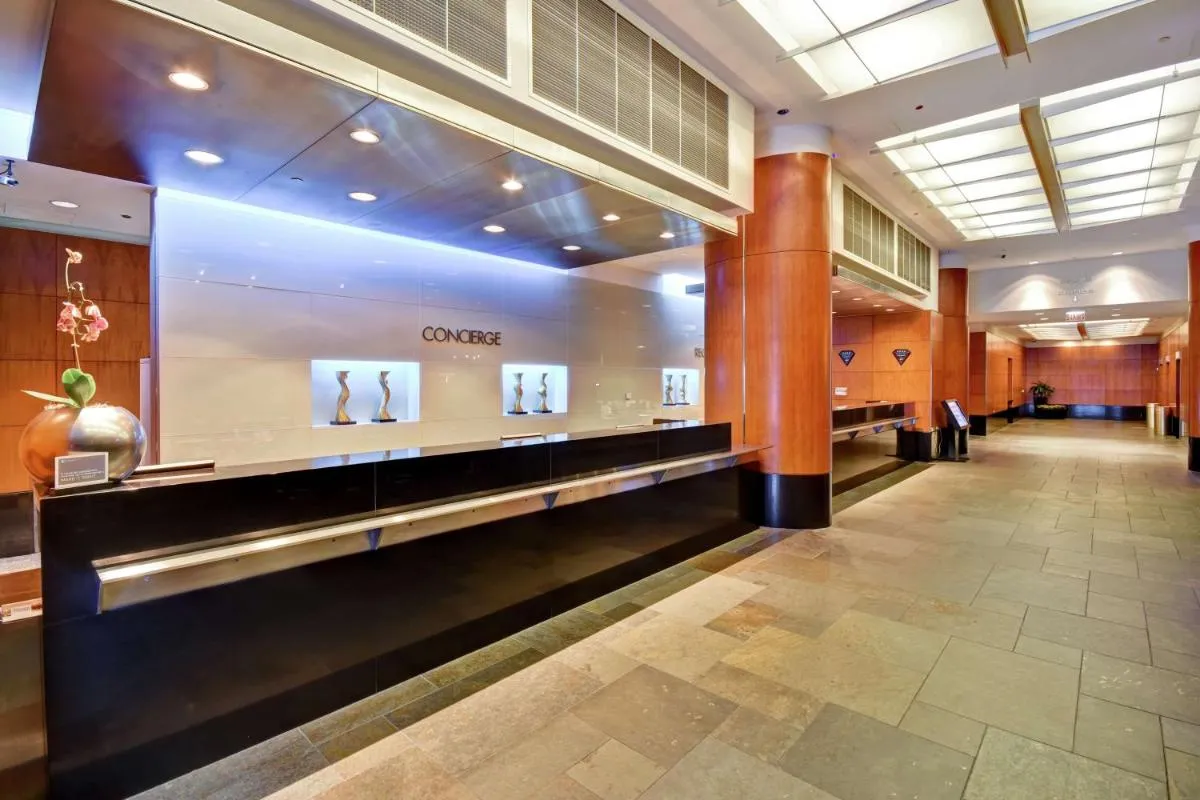 Image 6 of Embassy Suites by Hilton Chicago Downtown Magnificent Mile