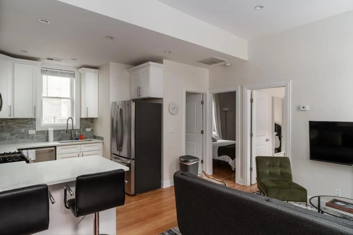 Image of Flexhome Westown 2BR H1 – READ INFO