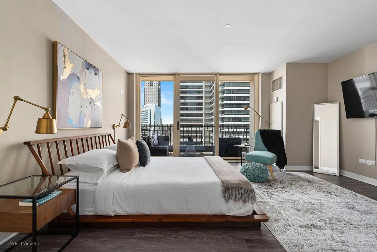Image 3 of Fully Furnished Apts at The Mag mile -Cloud9 – 747