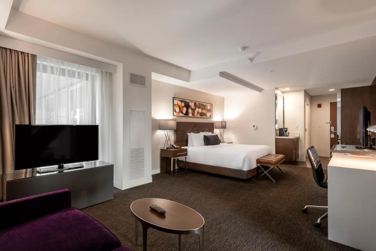 Image 4 of Godfrey Hotel Chicago