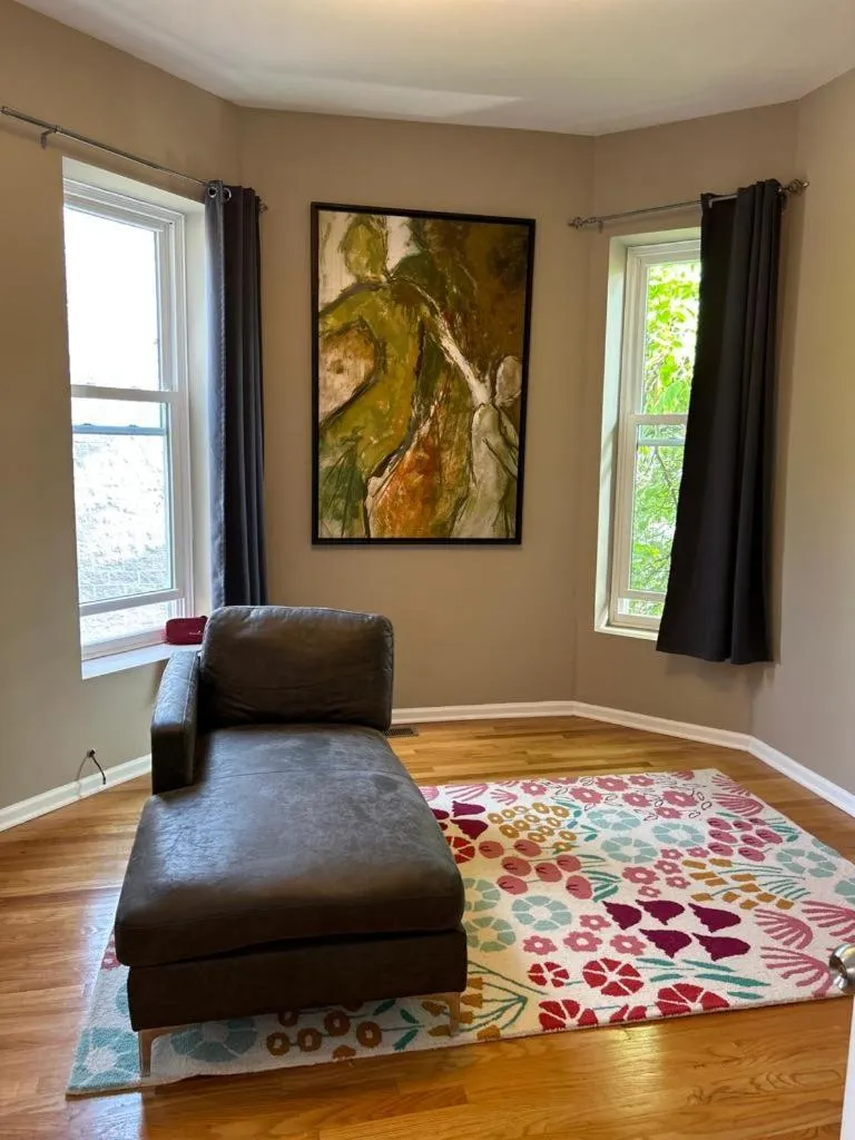 Image 2 of Gorgeous North Kenwood Hyde Park Unit