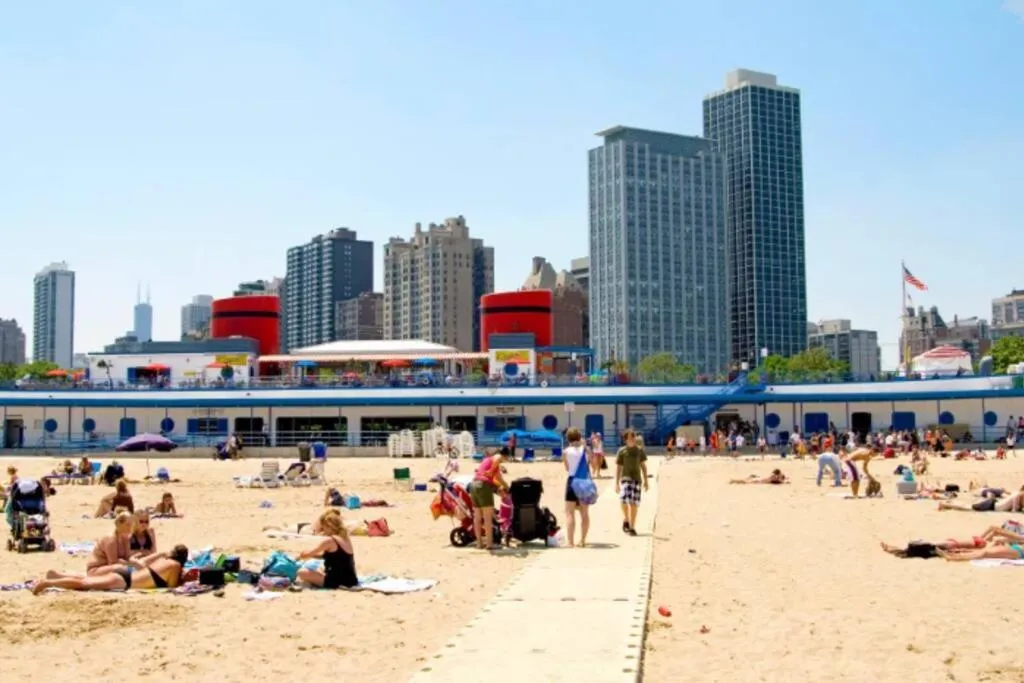 Image 5 of Great Location-Lincoln Park Wrigleyville and Parking