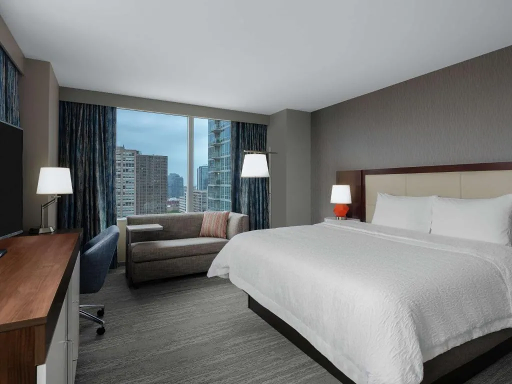 Image of Hampton Inn Chicago McCormick Place