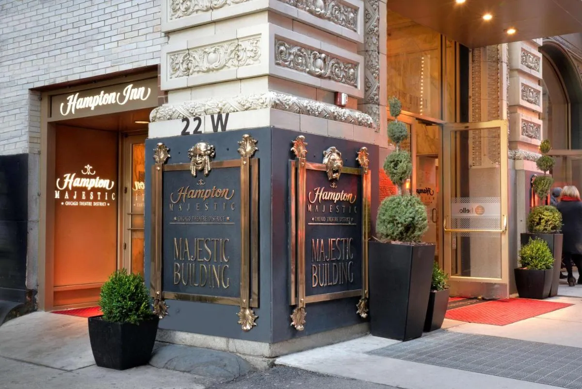Image 5 of Hampton Inn Majestic Chicago Theatre District