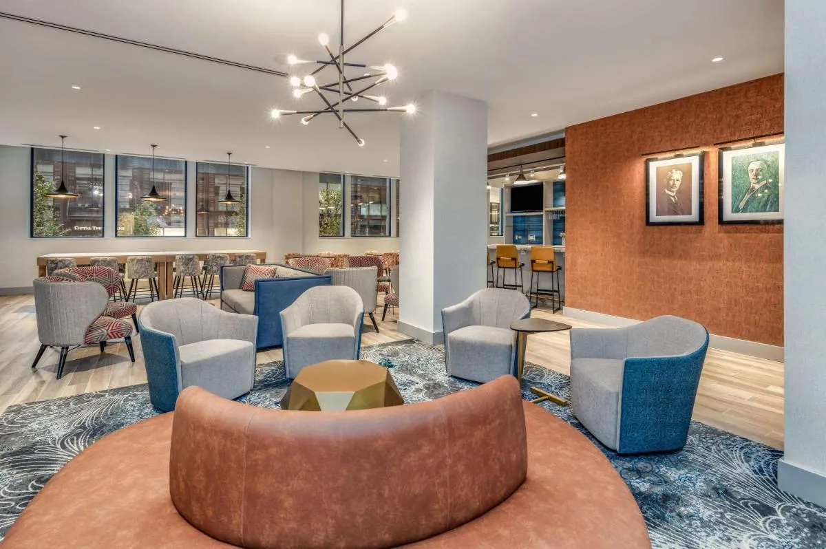 Image 4 of Hilton Garden Inn- Chicago Central Loop