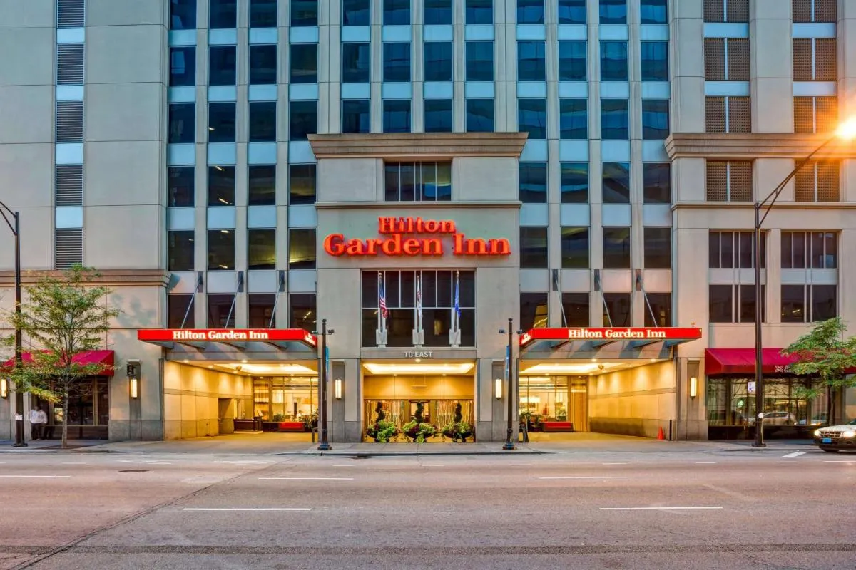 Image 1 of Hilton Garden Inn Chicago Downtown/Magnificent Mile