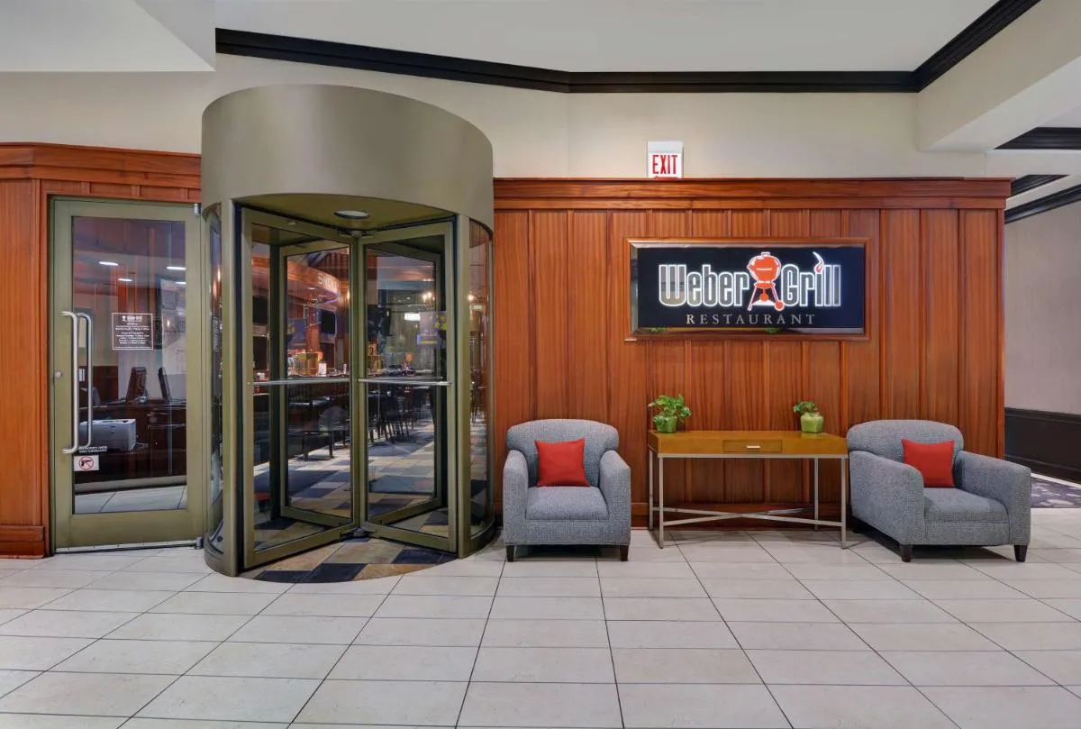 Image 6 of Hilton Garden Inn Chicago Downtown/Magnificent Mile