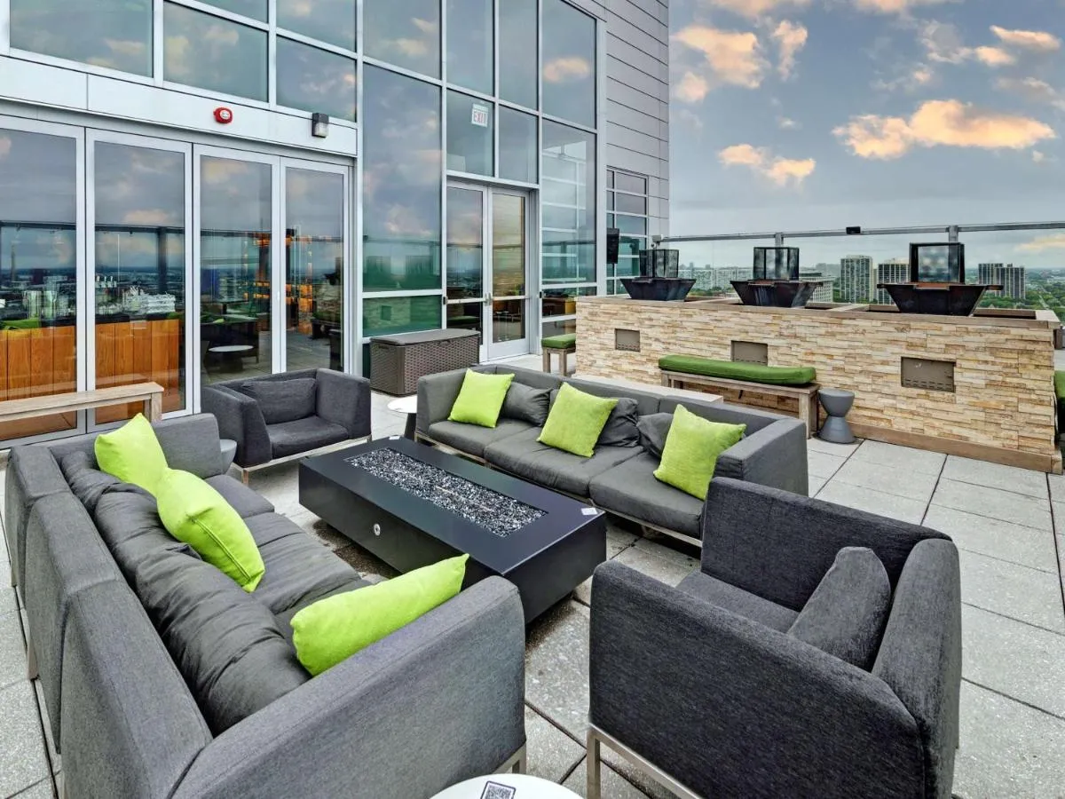 Image 6 of Hilton Garden Inn Chicago McCormick Place