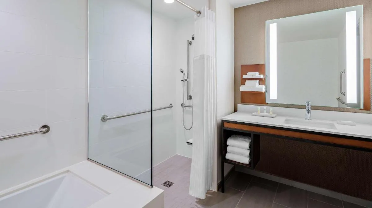 Image 2 of Hilton Garden Inn Chicago McCormick Place