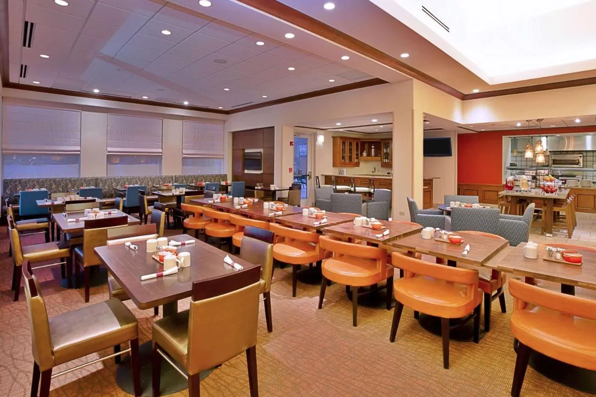 Image 4 of Hilton Garden Inn Chicago/Midway Airport