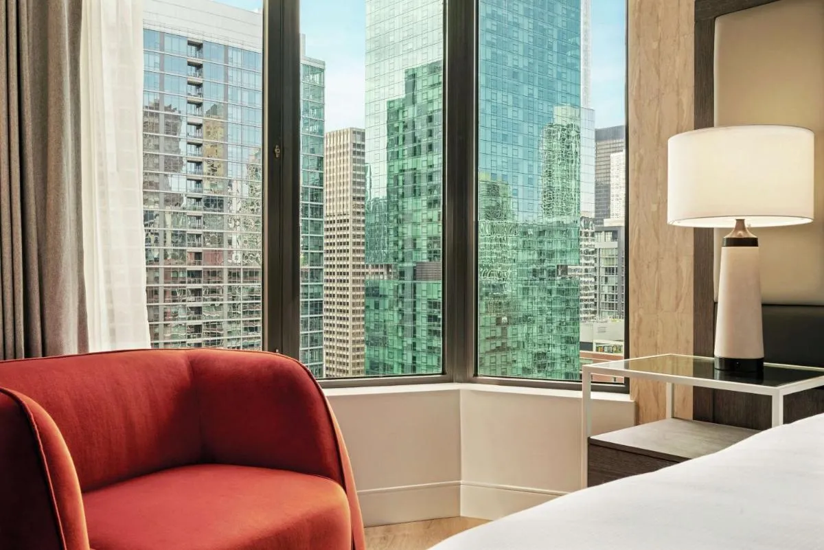 Image 1 of Hilton Grand Vacations Club Chicago Magnificent Mile
