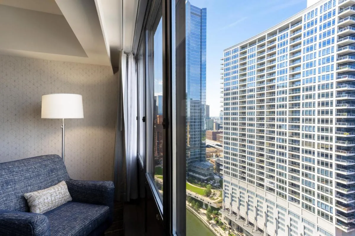 Image 4 of Holiday Inn – Chicago Dwtn – Wolf Point, an IHG Hotel