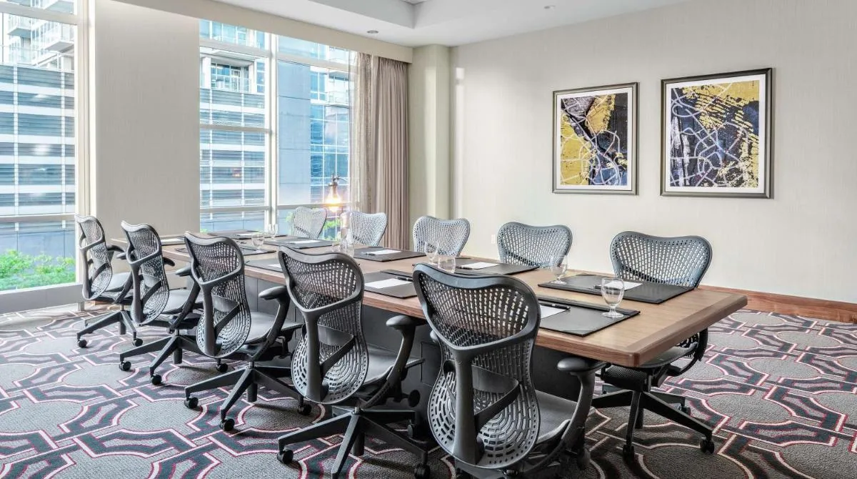 Image 4 of Home2 Suites By Hilton Chicago McCormick Place