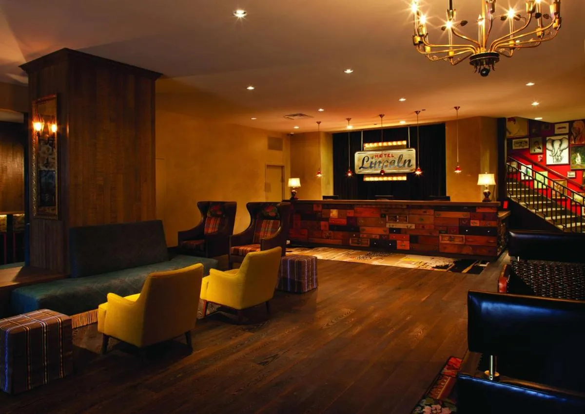 Image 3 of Hotel Lincoln