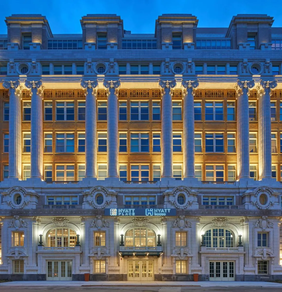 Image 3 of Hyatt House Chicago Medical/University District