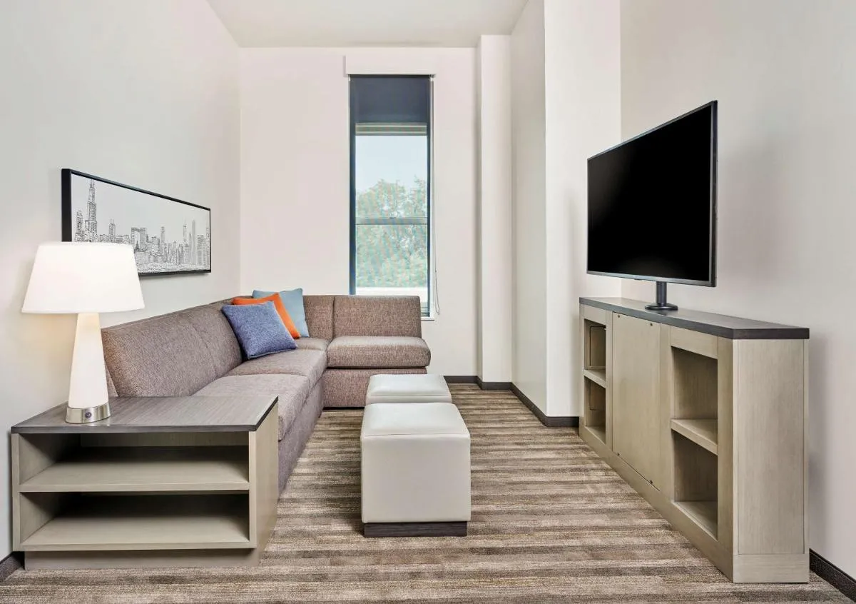 Image 2 of Hyatt House Chicago Medical/University District