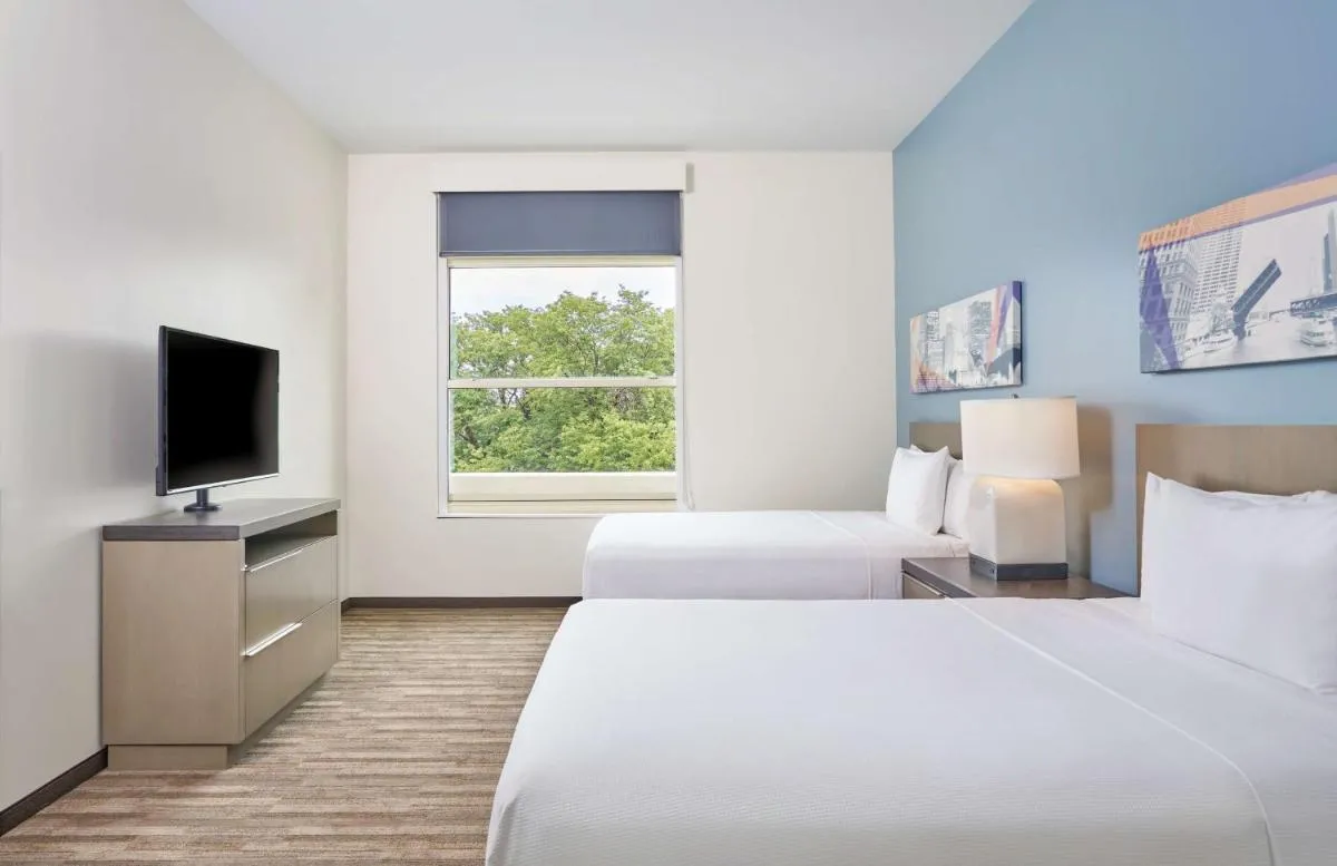 Image 4 of Hyatt House Chicago Medical/University District