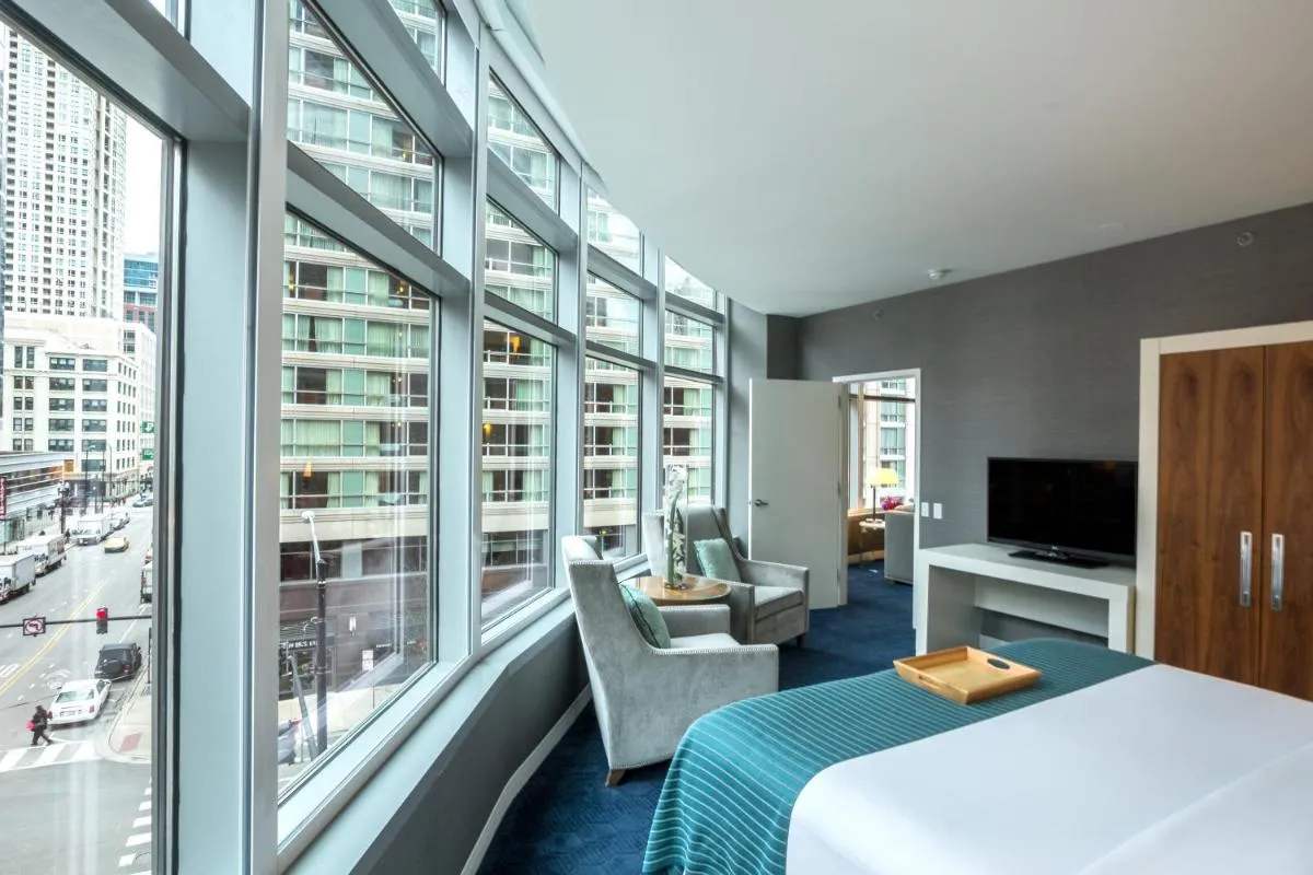 Image 4 of Kinzie Hotel