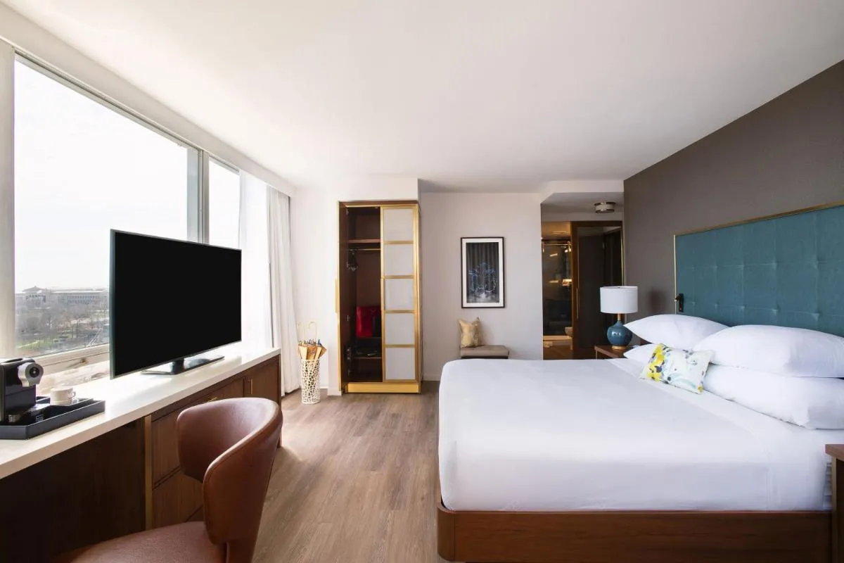 Image 5 of Le Meridien Essex Chicago