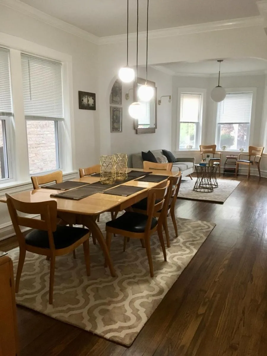 Image 3 of Logan Square Modern Apartment