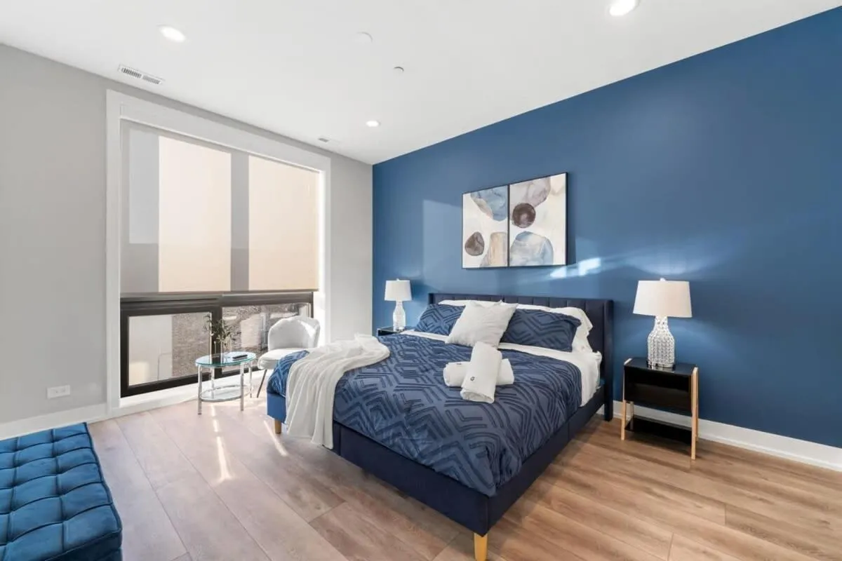 Image 4 of Lovely 3bed 3bath Brand New Apt w 4 beds & Balcony