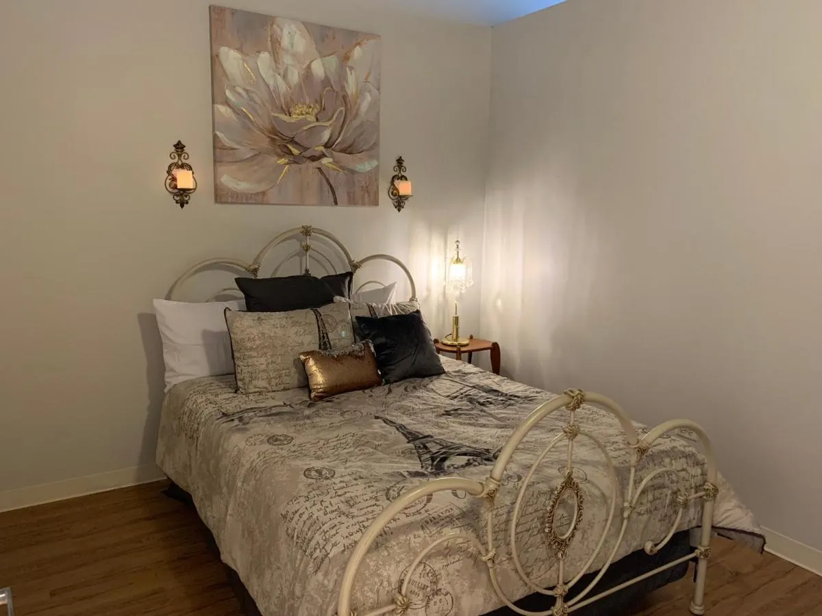 Image 3 of Luxéry Stay Chicago – Across from McCormick Place & Wintrust Arena