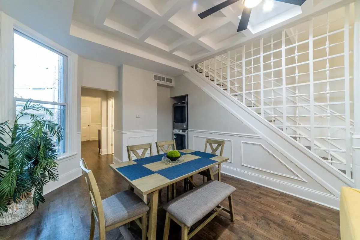 Image 2 of Luxury Chicago TH is a 10-minute drive to DWTN, perfect for city access RSV Now