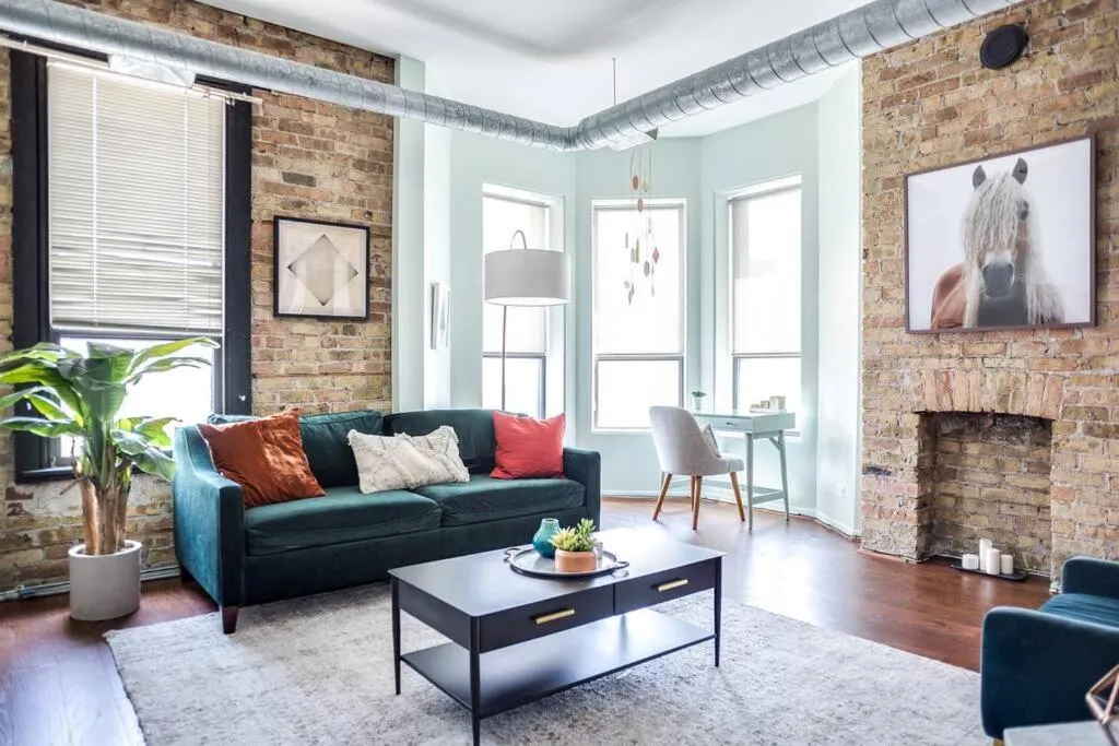 Image 2 of Luxury Downtown Penthouse with Private Rooftop