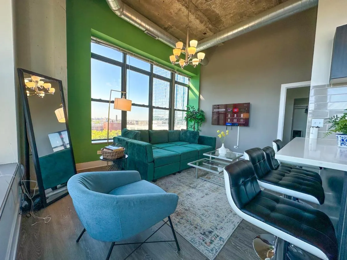 Image 6 of McCormick 2Br/2Ba family unit for up to 6 guests with Optional Parking and Gym access
