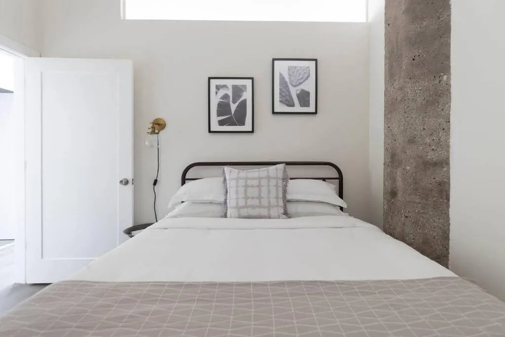 Image 4 of McCormick 2Br 2Ba family unit for up to 8 guests with Optional Parking & Gym access
